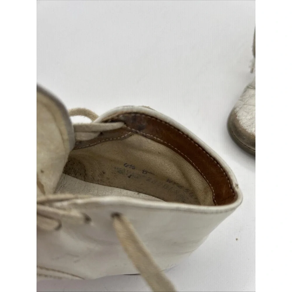 Vtg White Leather Baby Shoes Toddler Size 4.5 Wide Lace Up Mid Top Booties 5